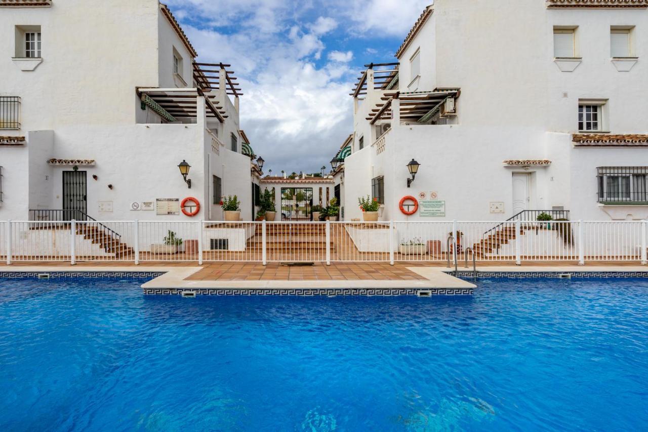 La Duquesa Apartment With Pool By Costarentals - Ref M8 Manilva Eksteriør bilde